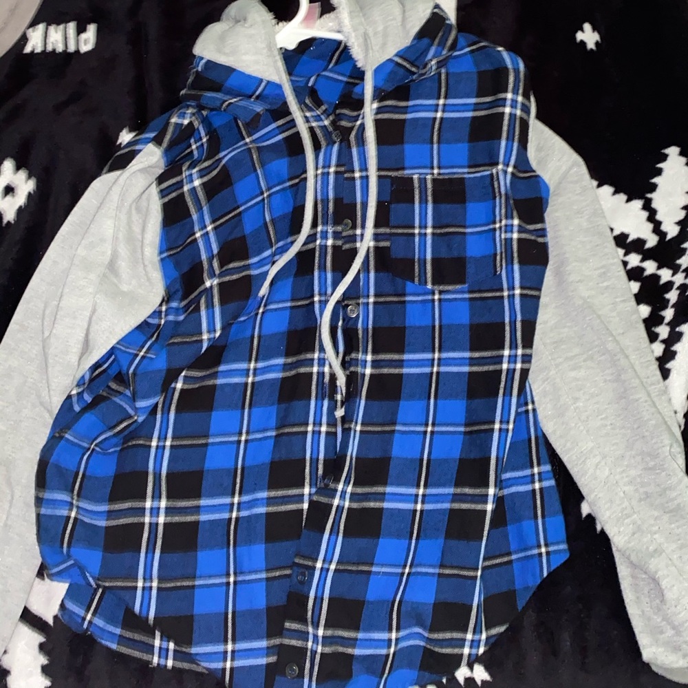 long sleeve button up flannel